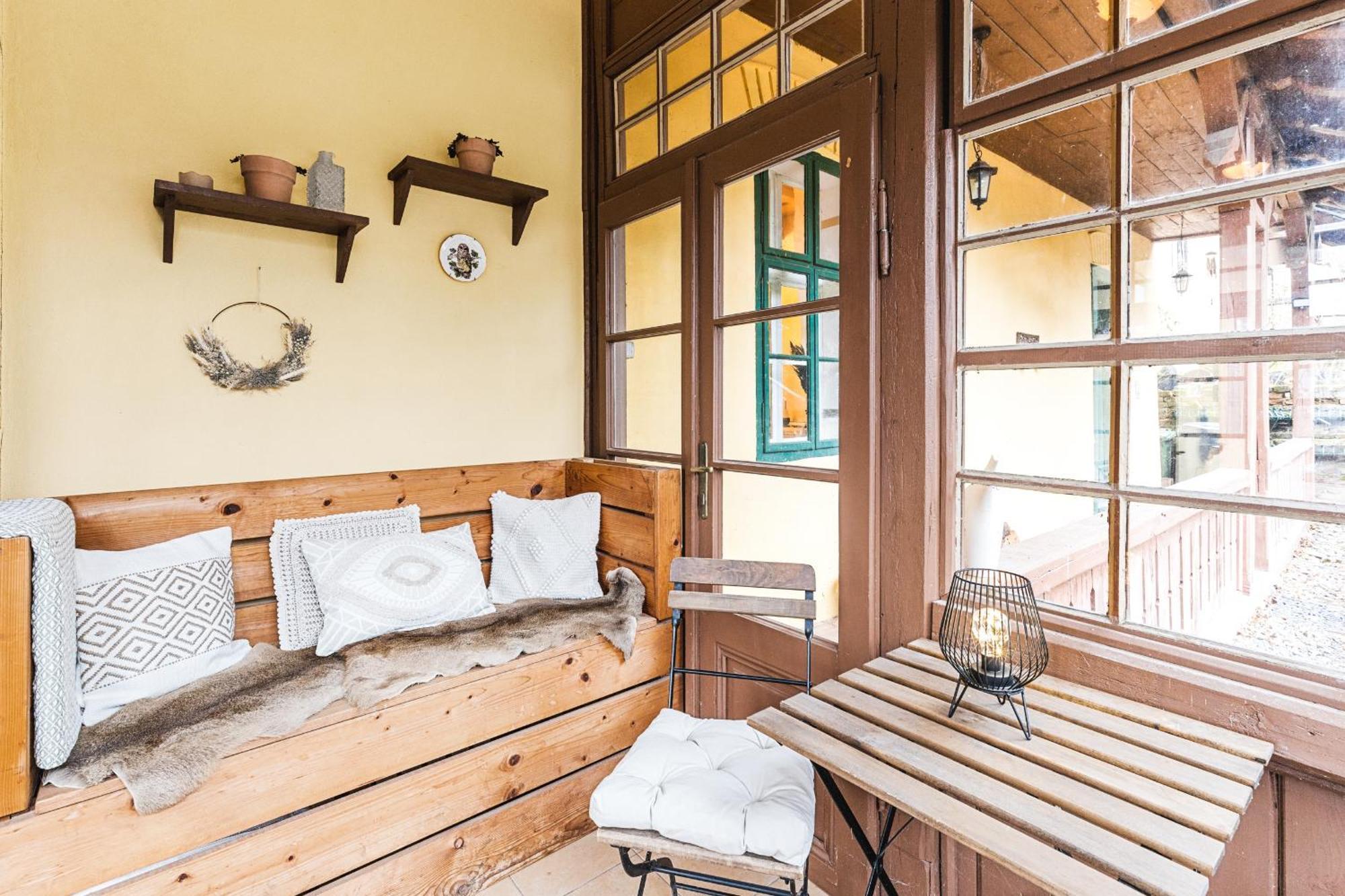 Sovi Dom- Historicke Apartmany Z 19 Storocia, 4Km Od Banskej Stiavnice Svaty Anton Ngoại thất bức ảnh